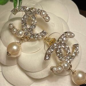 CHANEL Crystal and Pearl Gold Earrings